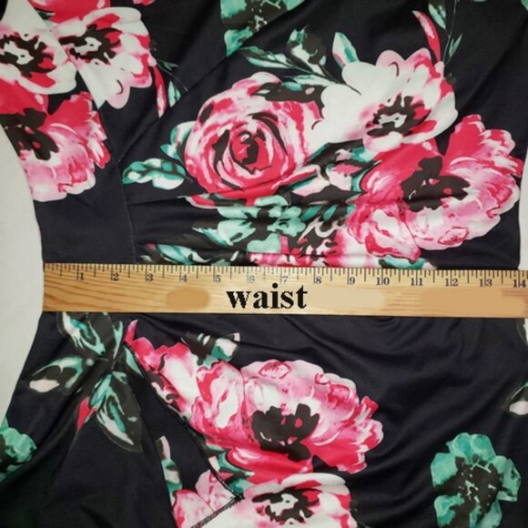 Dark/light pink roses on Black background side ruffle bodycon sexy dress size L - Picture 7 of 9